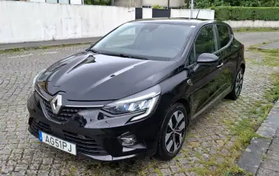 Renault Clio 2021 - 14950 EUR, 71900 km - AUTO.MOTO.pt - 71900km - foto 6 de 20