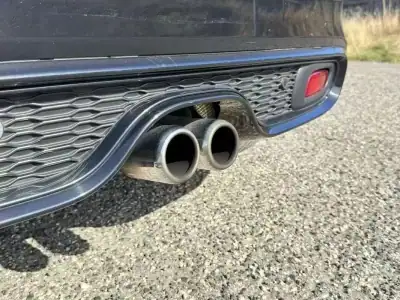 MINI Cooper 2015 - 18900 EUR, 132000 km - AUTO.MOTO.pt - 132000km - foto 22 de 29