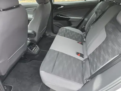 Volkswagen ID.4 2023 - 33750 EUR, 46000 km - 46000km - foto 67 de 79