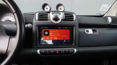 Smart Fortwo Cabrio 2008 - 6250 EUR, 160000 km - AUTO.MOTO.pt - 160000km - foto 18 de 27