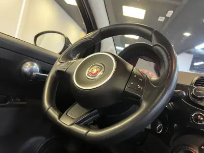 Fiat 500 2008 - 7990 EUR, 140000 km - AUTO.MOTO.pt - 140000km - foto 33 de 38
