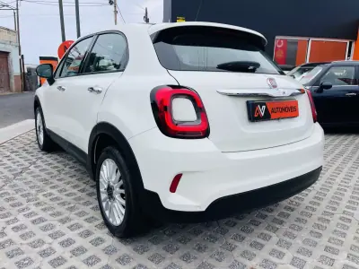 Fiat 500X 2019 - 15950 EUR, 69620 km - AUTO.MOTO.pt - 69620km - foto 5 de 12