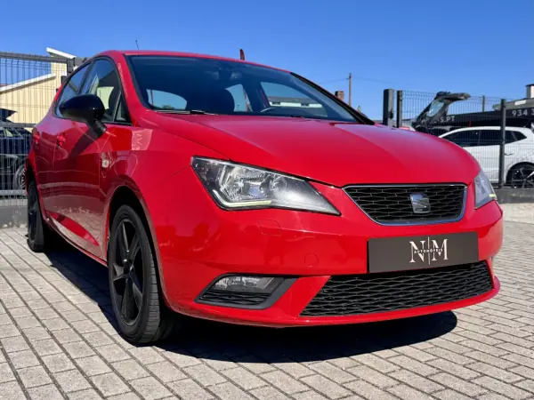 SEAT Ibiza 2016 - 9990 EUR, 185000 km - AUTO.MOTO.pt - 185000km - foto 5 de 20