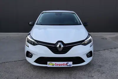 Renault Clio 2021 - 13250 EUR, 81974 km - AUTO.MOTO.pt - 81974km - foto 4 de 33
