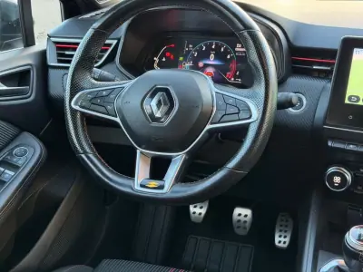 Renault Clio 2022 - 14900 EUR, 76400 km - AUTO.MOTO.pt - 76400km - foto 11 de 25