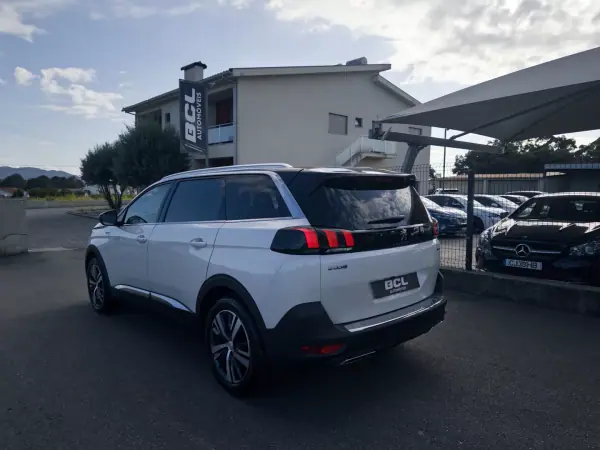 Peugeot 5008 2018 - 18990 EUR, 164000 km - AUTO.MOTO.pt - 164000km - foto 5 de 48