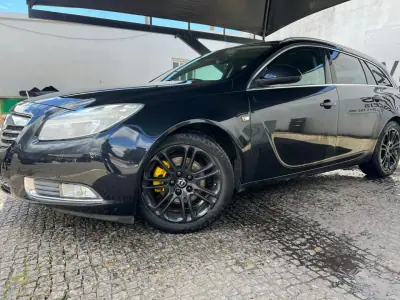 Opel Insignia Sports Tourer 2010 - 285400km