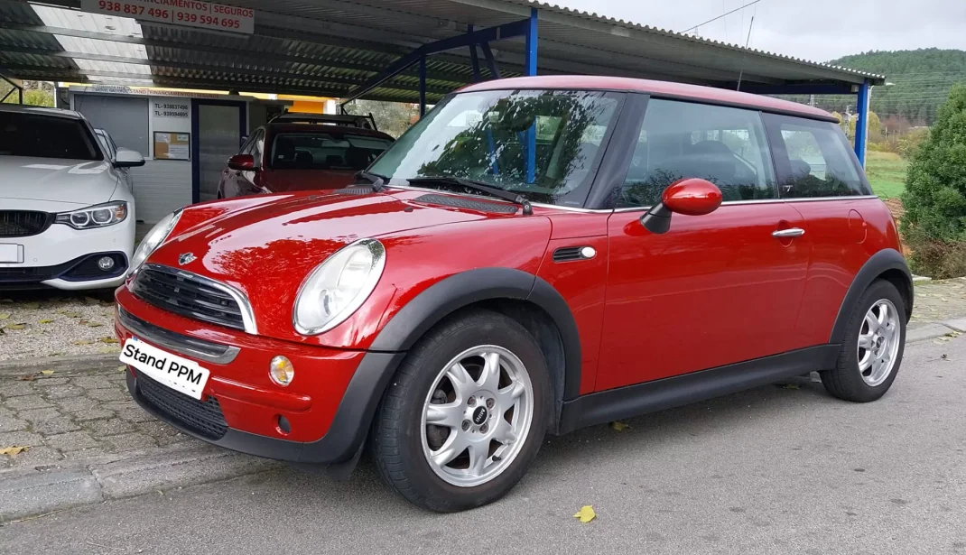 MINI One 2006 - 9500 EUR, 151000 km - AUTO.MOTO.pt - 151000km - foto 1 de 12