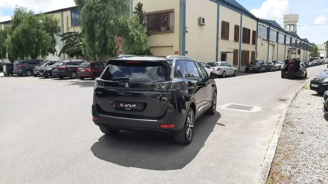 Peugeot 5008 2022 - 25490 EUR, 71410 km - AUTO.MOTO.pt - 71410km - foto 20 de 57