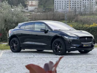 Jaguar I-Pace 2020 - 27990 EUR, 126000 km - AUTO.MOTO.pt - 126000km - foto 11 de 27