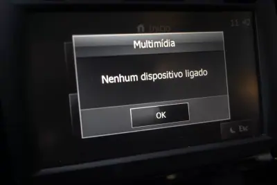 Renault Captur 2014 - 10900 EUR, 135948 km - 135948km - foto 35 de 38