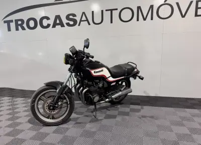 Kawasaki GTR 1989 - 3500 EUR, 32800 km - foto 3 de 18