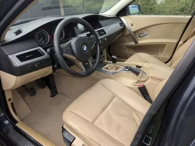 BMW 530 2006 - 10500 EUR, 290000 km - 290000km - foto 12 de 17