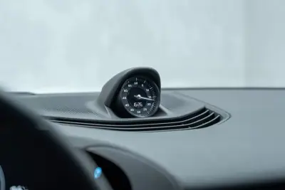 Porsche Taycan 2024 - 84950 EUR, 8000 km - AUTO.MOTO.pt - 8000km - foto 23 de 58