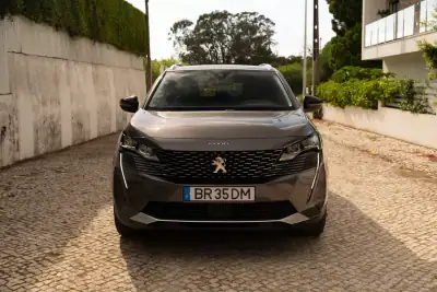 Peugeot 5008 2022 - 31500 EUR, 145000 km - AUTO.MOTO.pt - 145000km - foto 2 de 12