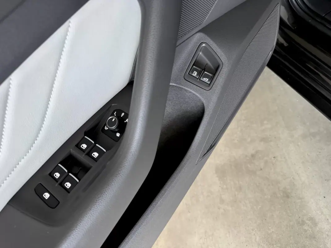 Volkswagen Arteon Shooting Brake 2021 - 23500 EUR, 168600 km - AUTO.MOTO.pt - 168600km - foto 84 de 144