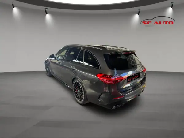 Mercedes-Benz C 63 AMG 2024 - 125000 EUR, 3456 km - AUTO.MOTO.pt - 3456km - foto 12 de 23
