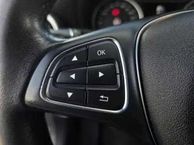 Mercedes-Benz A 180 2016 - 15990 EUR, 163000 km - AUTO.MOTO.pt - 163000km - foto 18 de 31