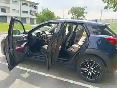 Mazda CX-3 2016 - 12000 EUR, 161350 km - AUTO.MOTO.pt - 161350km - foto 3 de 12