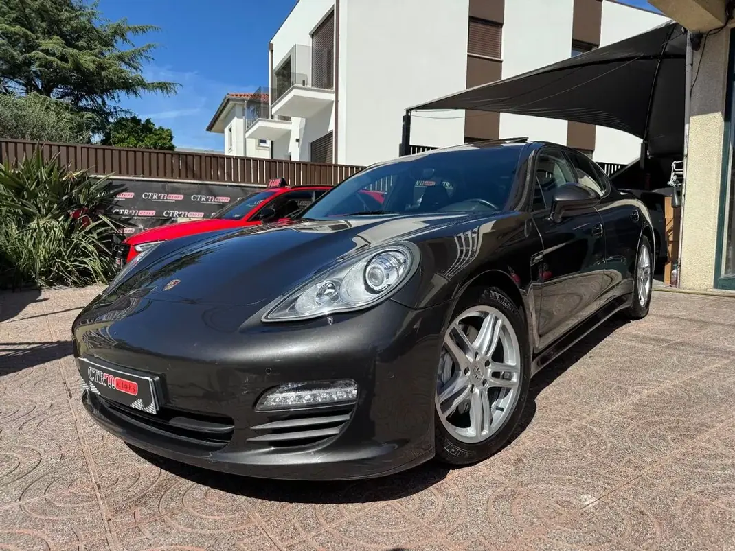 Porsche Panamera 2012 - 32900 EUR, 194000 km - AUTO.MOTO.pt - 194000km - foto 1 de 32