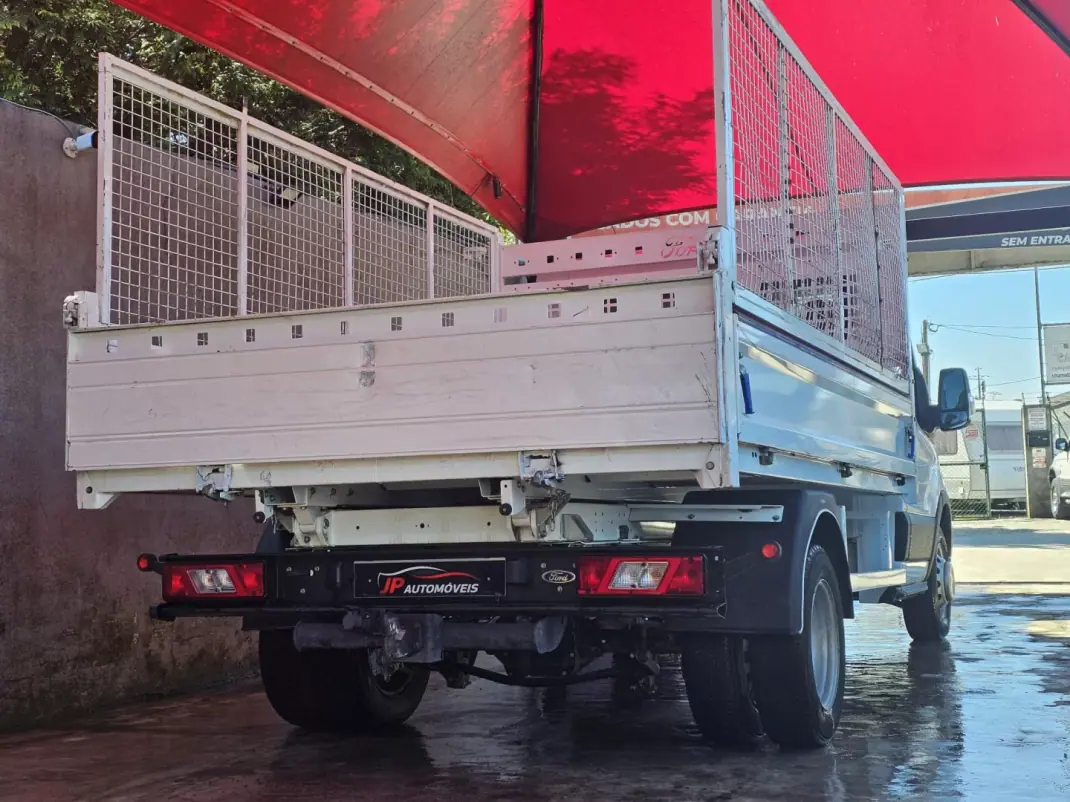 Ford 2022 - 22999 EUR, 197000 km - AUTO.MOTO.pt - 197000km - foto 10 de 12