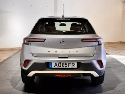 Opel Mokka 2022 — foto 6 de 25