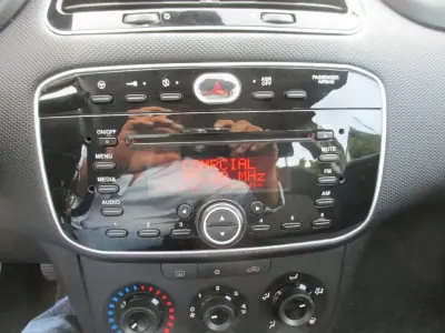 Fiat Punto 2018 - 8000 EUR, 170000 km - 170000km - foto 13 de 24