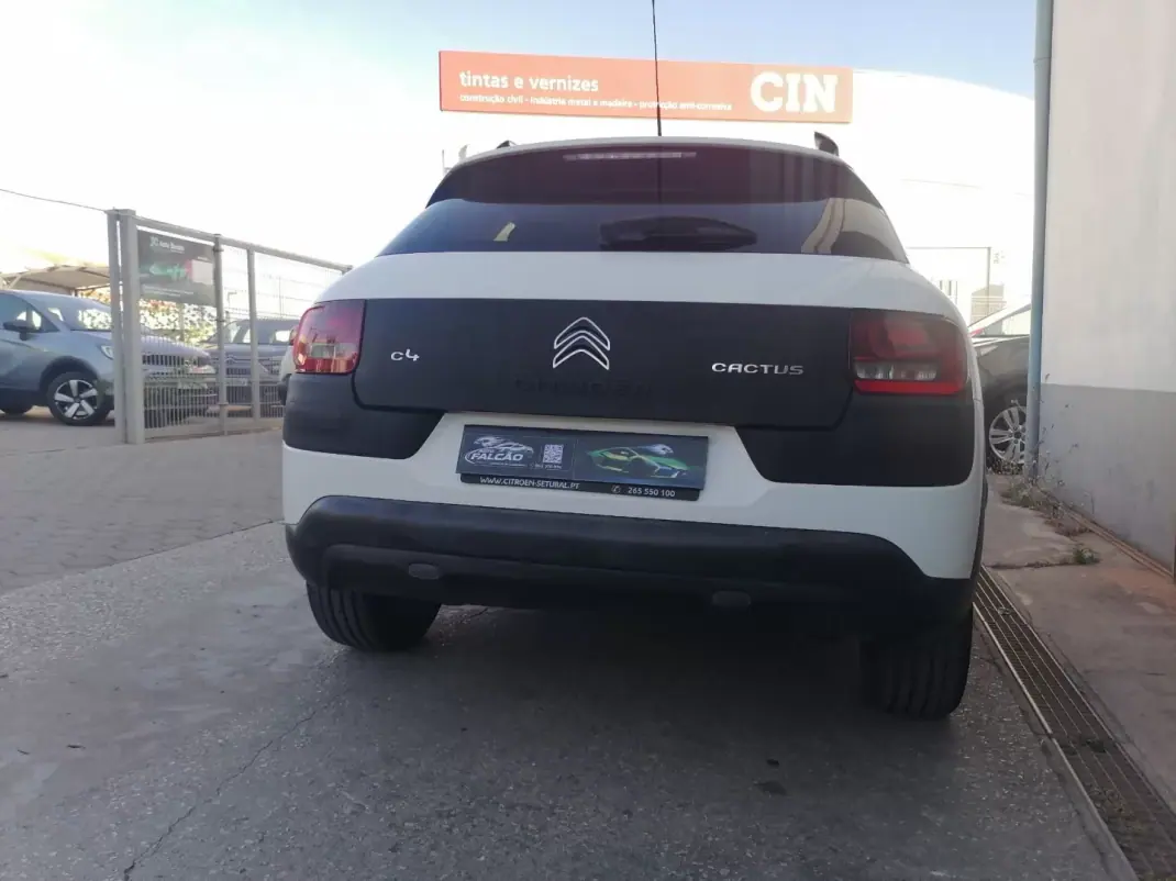 Citroën C4 Cactus 2016 - 8900 EUR, 130800 km - AUTO.MOTO.pt - 130800km - foto 15 de 17