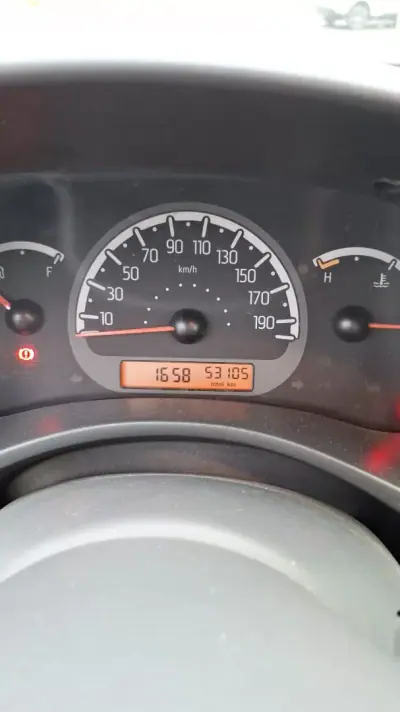 Fiat Panda 2012 - 6500 EUR, 53000 km - AUTO.MOTO.pt - 53000km - foto 7 de 9