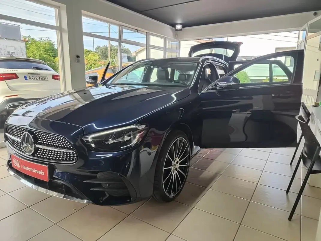 Mercedes-Benz E 300 2022 - 34350 EUR, 110000 km - AUTO.MOTO.pt - 110000km - foto 23 de 37
