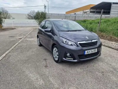 Peugeot 108 2021 - 11000 EUR, 62048 km - AUTO.MOTO.pt - 62048km - foto 2 de 32