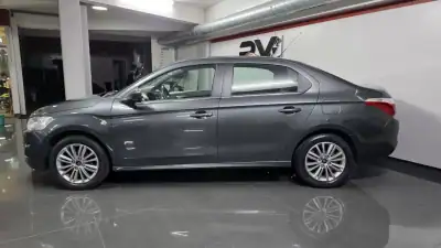 Citroën C-Elysée 2014 - 9490 EUR, 42600 km - AUTO.MOTO.pt - 42600km - foto 2 de 19