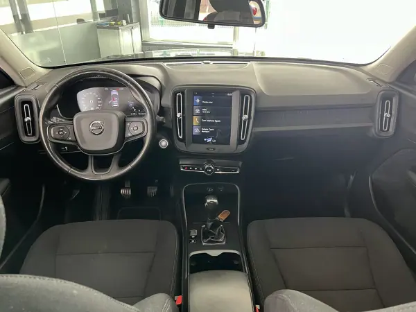 Volvo XC 40 2020 - 23800 EUR, 119887 km - 119887km - foto 10 de 25