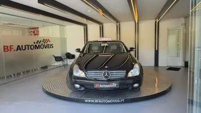 Mercedes-Benz CLS 320 2008 - 12900 EUR, 314479 km - AUTO.MOTO.pt - 314479km - foto 12 de 60