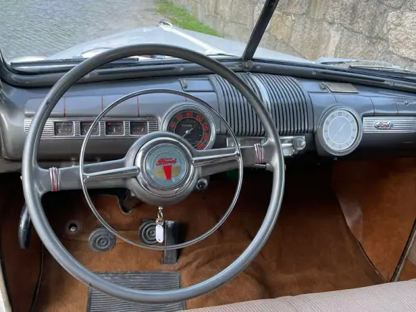 Ford 1948 - 25000 EUR, 40000 km - AUTO.MOTO.pt - 40000km - foto 19 de 37