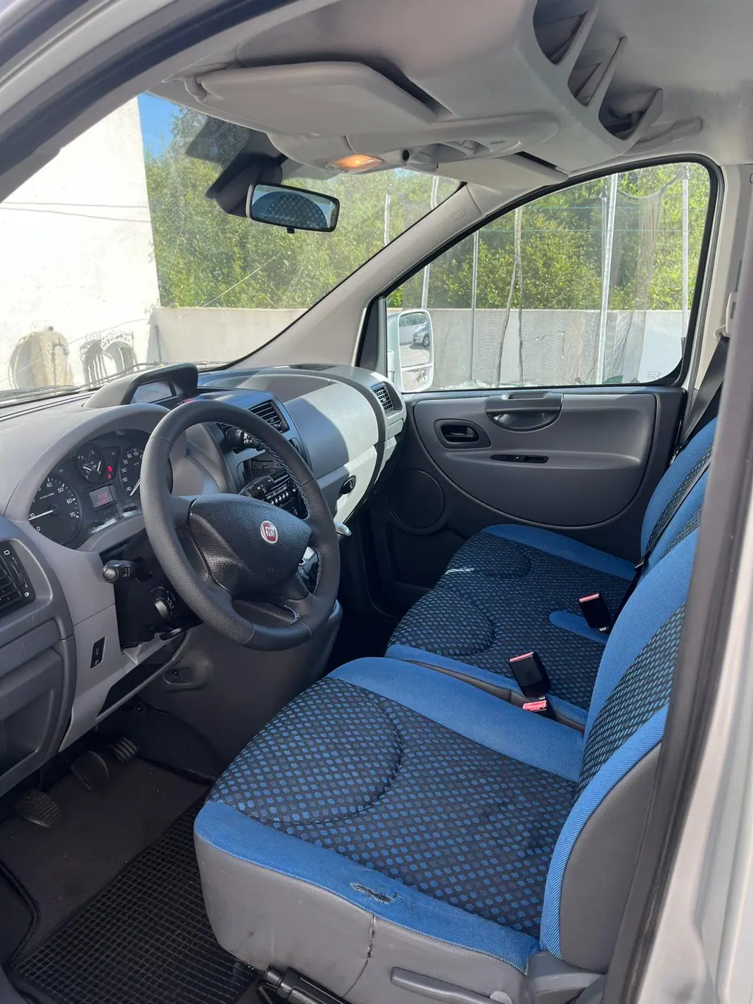 Fiat Scudo 2.0 Multijet Longa , Iva dedutivel 2009 - 9750 EUR, 145000 km - AUTO.MOTO.pt - 145000km - foto 7 de 13