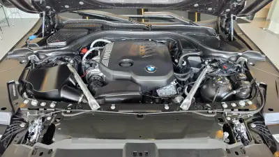 BMW 520 2023 - 49900 EUR, 46079 km - AUTO.MOTO.pt - 46079km - foto 27 de 60