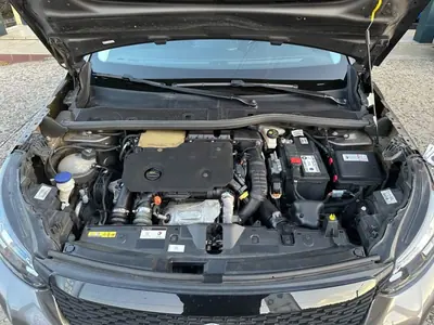 Peugeot 2008 2021 - 16500 EUR, 158900 km - AUTO.MOTO.pt - 158900km - foto 51 de 52