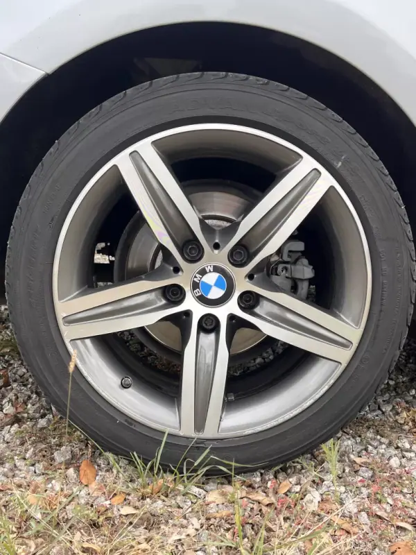 BMW 218 2015 - 18000 EUR, 202170 km - AUTO.MOTO.pt - 202170km - foto 29 de 31