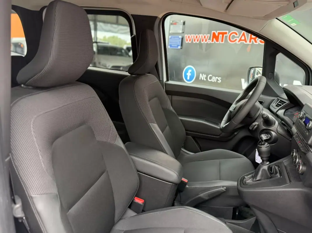 Renault Kangoo 2024 - 25900 EUR, 84343 km - AUTO.MOTO.pt - 84343km - foto 17 de 18