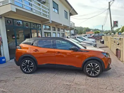 Peugeot 2008 2020 - 16900 EUR, 65308 km - 65308km - foto 6 de 39