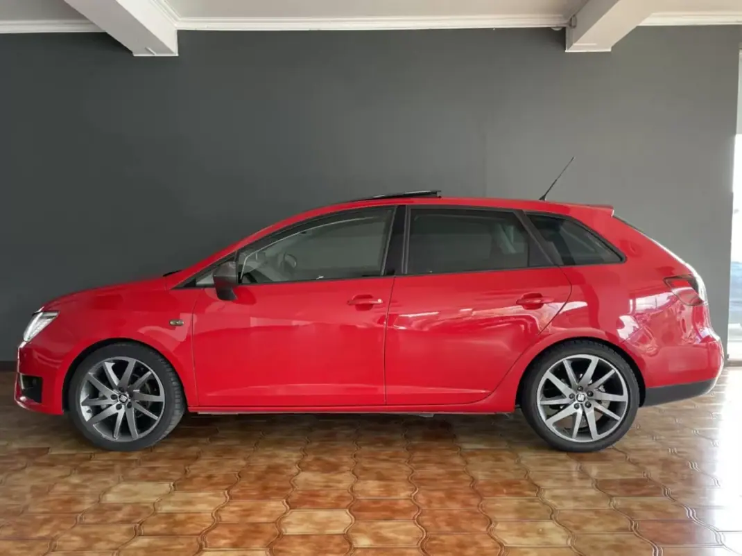 SEAT Ibiza ST 2014 - 12900 EUR, 97000 km - AUTO.MOTO.pt - 97000km - foto 2 de 27