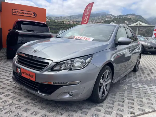 Peugeot 308 SW 2016 - 12950 EUR, 88908 km - AUTO.MOTO.pt - 88908km - foto 3 de 12