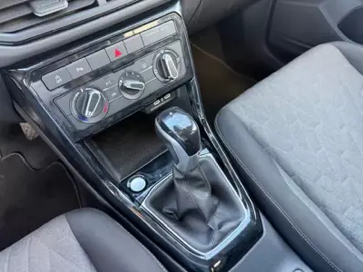 Volkswagen T-Cross 2024 - 22900 EUR, 47800 km - AUTO.MOTO.pt - 47800km - foto 3 de 12