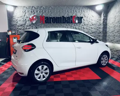 Renault Zoe 2022 - 14500 EUR, 74418 km - AUTO.MOTO.pt - 74418km - foto 10 de 27