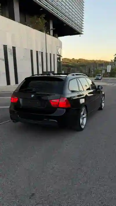 BMW 318 2008 - 9000 EUR, 248000 km - AUTO.MOTO.pt - 248000km - foto 2 de 14