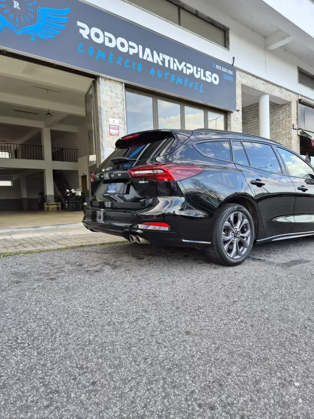 Ford Focus SW 2022 - 17450 EUR, 58000 km - AUTO.MOTO.pt - 58000km - foto 6 de 48