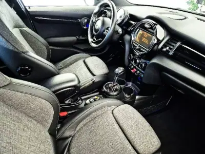 MINI Cooper S 2015 - 19850 EUR, 126722 km - AUTO.MOTO.pt - 126722km - foto 5 de 10