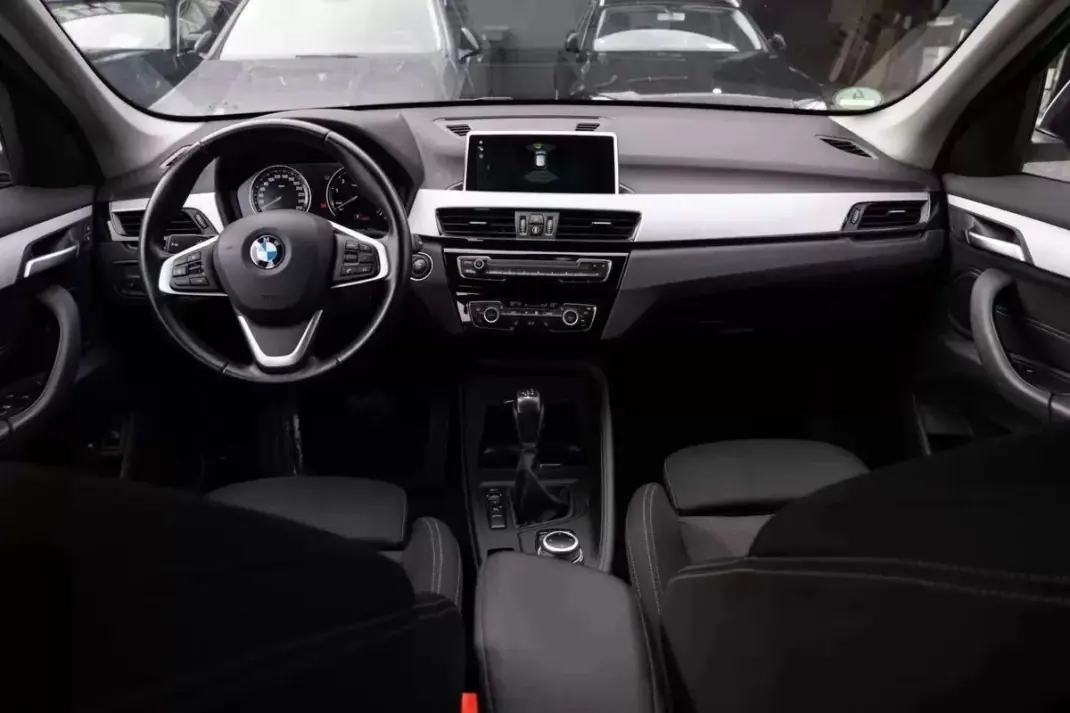 BMW X1 2021 - 23999 EUR, 107000 km - AUTO.MOTO.pt - 107000km - foto 24 de 27