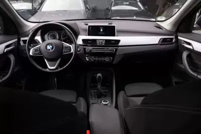 BMW X1 2021 - 23999 EUR, 107000 km - AUTO.MOTO.pt - 107000km - foto 24 de 27